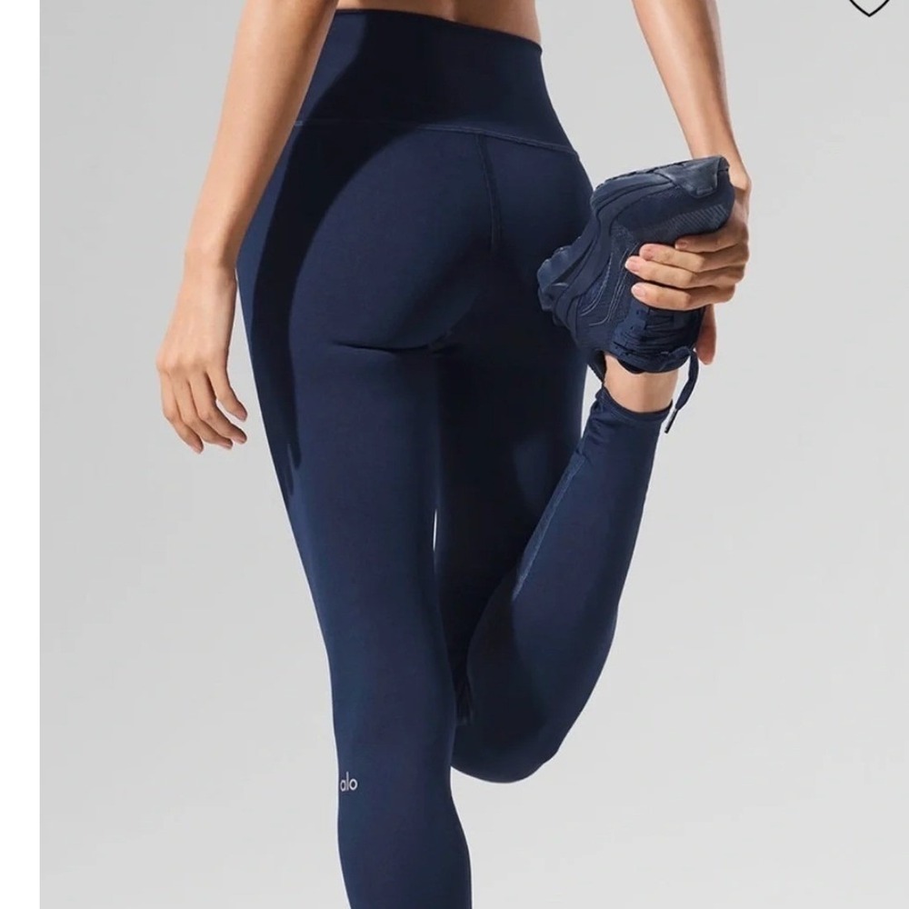 Alo Yoga High-Waist Airlift Legging Navy Blue XS